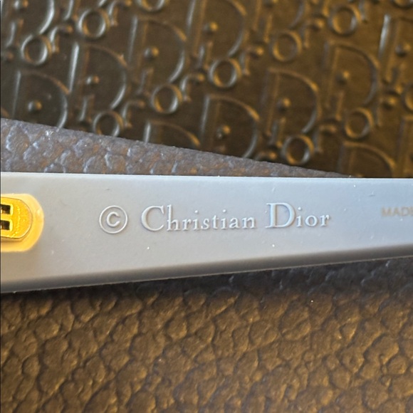 Dior Decale 1F Ivory & Light Blue Cat-Eye Sunglasses – Full Set NWT main image 5